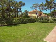 Spacious six bedroom villa with swimming pool and garden...