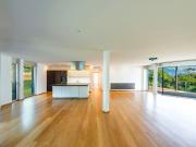 Elegant apartment with garden in modern Residence Du...