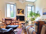 Elegant Apartment with View of Parco Sempione and...