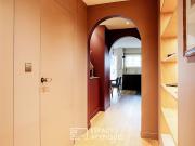 Elégant appartement avec terrasse et parking aux portes...