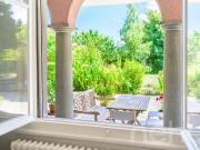 Élégant appartement de caractère avec jardin au centre...