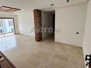 Élégant Appartement Neuf à Rabat avec Piscine