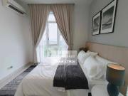 Elegant & beautiful Penthouse with a patio, huge and...