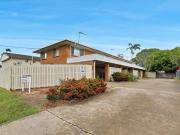 Elegant Brick Unit Perfect for Investors or Owner Occupiers