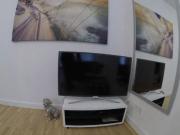 Elegant City Apartment with Balcony, Concierge and Gym...