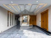 Elegant Designer House With Lawn Bahria Greens Overseas...