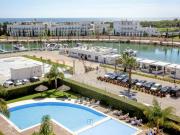 Elegant Dream Apartment with Sea Views in Marina de...