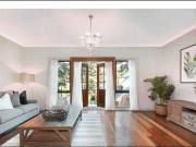 Elegant & Expansive 5 Bedroom Home