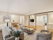 Elegant Five Bedroom Apartment in Prime Chelsea Location...