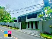 Elegant Furnished House with Swimming Pool in Banilad...
