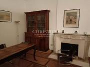 Elégant hôtel particulier en centre ville avec bureaux...