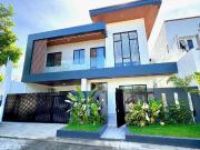 ELEGANT HOUSE AND LOT FOR SALE W/ DOUBLE HEIGHT CEILING...