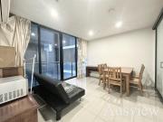 Elegant Inner City Living with Top Convenience