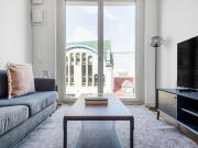 Elegant Mitte 1BR with Apple Store in building, Berlin...