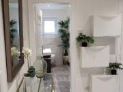 Elegant & modern, central and cosy home directly at the...