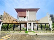 Elegant Modern Contemporary House and Lot For Sale in BF...