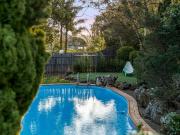 Elegant Parkside Apartment in Prestigious Location