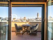 Elegant Penthouse with a Panoramic Terrace on Ponte Vecchio