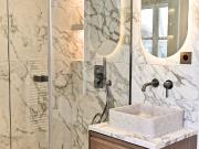 Elegant renovated 2 rooms hotel suite spirit Saint...