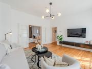 Elegant & spacious 2 bedrooms apartment in exclusive...