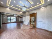 Elegant Spanish Villa With Swimming Pool Bahria Greens...