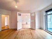 ELEGANT. STILVOLL. AUTHENTISCH. – IHRE ALTBAUWOHNUNG MIT...