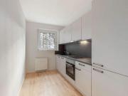 Elegante 2 Zimmer Wohnung saniert, mit EBK und Balkon