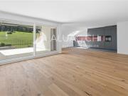 ELEGANTE 4.5 ZIMMER MIT NATURBLICK