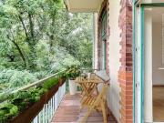 Elegante Altbauwohnung mit Süd Balkon im begehrten...