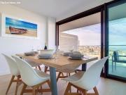 ELEGANTE APARTAMENTO CON TERRAZA Y VISTAS INOLVIDABLES –...