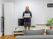 Elegante apartamento de 2 dormitorios con balcón en...