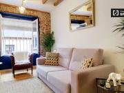 Apartamento de 2 dormitorios en alquiler en Embajadores,...