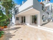Elegante Apartamento de 3 Dormitorios con Acceso a...