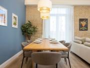 Elegante apartamento de 3 dormitorios con confort...