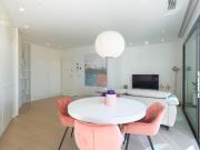 Elegante Apartamento Orientado al Sur en el Exclusivo...