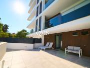 Elegante Apartamento T2 Mobilado com Garagem & Piscina... Elegante Apartamento T2 Mobilado com Garagem & Piscina...