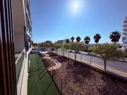 Elegante apartamento T2 novo, situado na Praia da Rocha,...