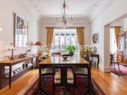 Elegante Apartamento T5 no Areeiro