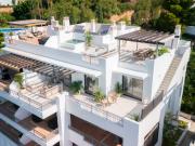 Elegante ático de dos plantas con piscina privada y...