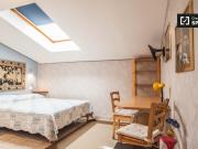 Elegante camera in affitto a Termini, Roma