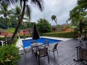 Deslumbrante casa em condomínio para venda com 3...