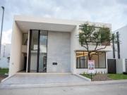 Elegante casa habitación en venta, diseño contemporaneo...
