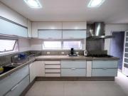 Deslumbrante casa tipo para venda em Brooklin com 5...