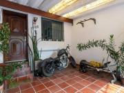 Atraente casa tipo para venda em Campo Belo com 2...