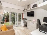 Funcional casa tipo para venda em Jardim Leonor com 3...