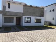 ELEGANTE CASA VENTA EN CONDADO DEL VALLE METEPEC