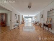 Elegante departamento frente al Socorro y metros de...