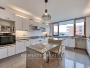 Elegante y amplio departamento Francisco de Aguirre