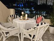 Elegante dúplex junto al mar con impresionantes vistas y...