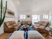 Elegante Duplex T2 com dois quartos em Santa Catarina